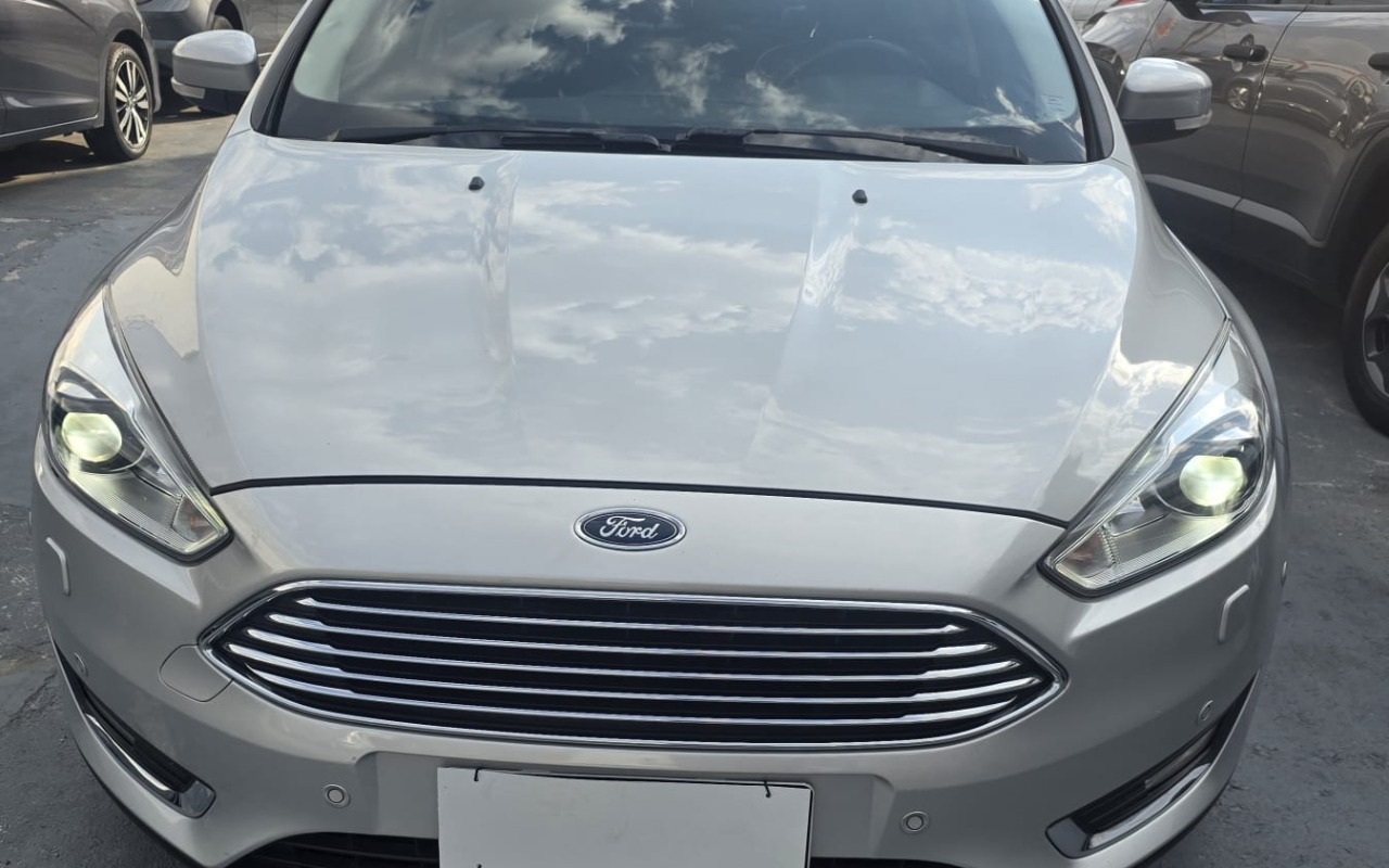 imagem-https://www.socarrao.com.br/sc-vehicle-images-prod/3777186/1789138041677-V2hhdHNBcHAgSW1hZ2UgMjAyNi0wOS0xMSBhdCAxMS4zNi41MS5qcGVn.jpeg