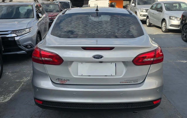 imagem-https://www.socarrao.com.br/sc-vehicle-images-prod/3777186/1789138041724-V2hhdHNBcHAgSW1hZ2UgMjAyNi0wOS0xMSBhdCAxMS4zMi41OCAoMykuanBlZw.jpeg