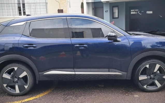 imagem-https://www.socarrao.com.br/sc-vehicle-images-prod/3777245/1789138171505-MzE2MjY4MDgtYjU5Zi00NmNlLWI4ZDYtZjlkMDk1MDRmY2YyLmpwZw.jpg
