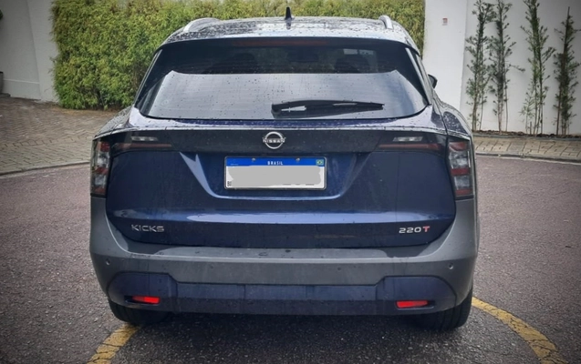imagem-https://www.socarrao.com.br/sc-vehicle-images-prod/3777245/1789429005205-OWZhMGEzZDItZTBhNS00MzRlLTgwOTItMTQ5NDQ1NmVjNGNiLmpwZw.jpg