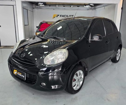 Nissan MARCH 2014 Preto — foto 1 de 3