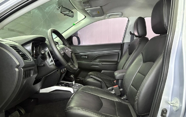 imagem-https://www.socarrao.com.br/sc-vehicle-images-prod/3777369/1789138456065-db0395ca-7e99-c24c-4a07-6df1eecc8415-whatsappimage2026-09-01at1733351jpeg.jpg