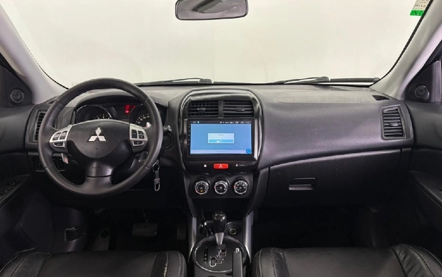 imagem-https://www.socarrao.com.br/sc-vehicle-images-prod/3777369/1789138456069-1d3fa8f4-33b7-7506-973e-6130669f8024-whatsappimage2026-09-01at1733313jpeg.jpg