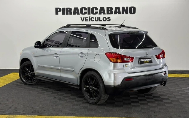 imagem-https://www.socarrao.com.br/sc-vehicle-images-prod/3777369/1789138456088-3e4564a4-a62e-bcbe-ecf5-61deb4772305-whatsappimage2026-09-01at173331jpeg.jpg