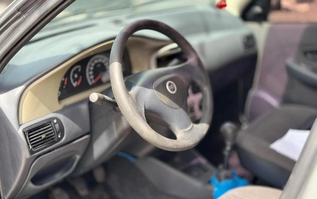 imagem-https://www.socarrao.com.br/sc-vehicle-images-prod/3777397/1789138634748-8467502_6_B_5cb6f1711b.jpeg