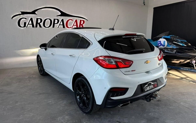 imagem-https://www.socarrao.com.br/sc-vehicle-images-prod/3777467/1789138628102-4233a4174d034af2aa31f69ab81ab0a7_1789138538226.jpg