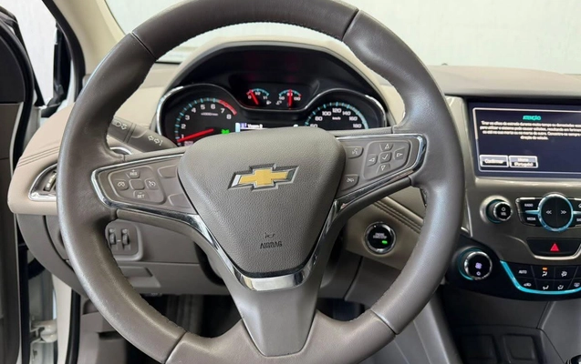 imagem-https://www.socarrao.com.br/sc-vehicle-images-prod/3777467/1789138628105-b1f00228d00b48b8a60bb9509cad208b_1789138538243.jpg