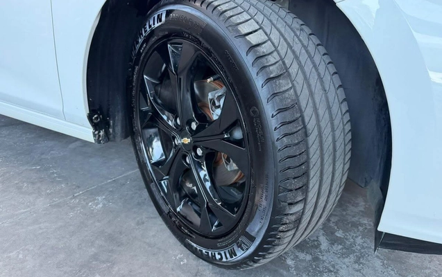 imagem-https://www.socarrao.com.br/sc-vehicle-images-prod/3777467/1789138628115-2a010d0d8a6b41f3813ceb34bf04009c_1789138538274.jpg