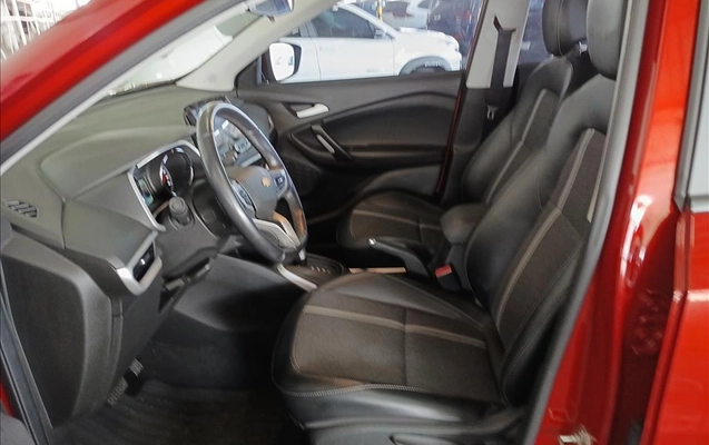 imagem-https://www.socarrao.com.br/sc-vehicle-images-prod/3777483/1789138692286-400ca721-500e-4eaf-8fbb-efedbc3d1b4c20260911114749.jpeg