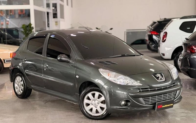 imagem-https://www.socarrao.com.br/sc-vehicle-images-prod/3777516/1789155790378-8419055_2_B_573a9279f2.jpeg