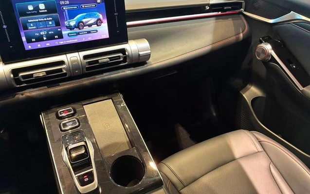 imagem-https://www.socarrao.com.br/sc-vehicle-images-prod/3777518/1789138906183-8452691_10_B_37672ae9db.jpeg