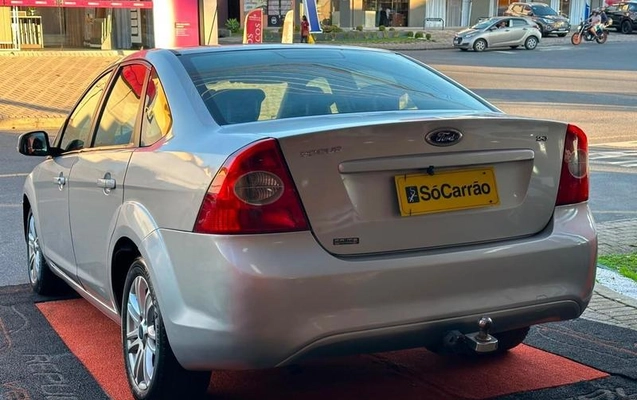 imagem-https://www.socarrao.com.br/sc-vehicle-images-prod/3777774/1790082204053-8467314_6_B_0528452afa.jpeg