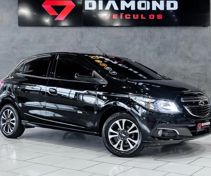 Chevrolet Onix 2015 Preto — foto 1 de 3