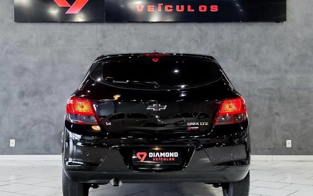 imagem-https://www.socarrao.com.br/sc-vehicle-images-prod/3777860/1789139747740-8467509_6_B_077bdf093b.jpeg