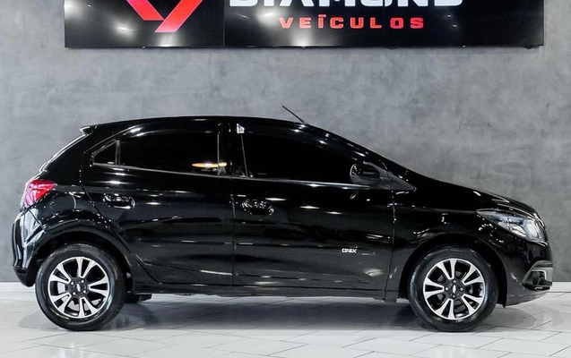 imagem-https://www.socarrao.com.br/sc-vehicle-images-prod/3777860/1789139747758-8467509_17_B_6fbfbaafa5.jpeg