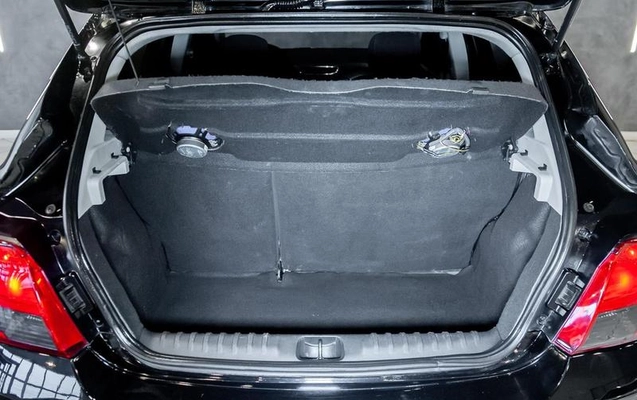 imagem-https://www.socarrao.com.br/sc-vehicle-images-prod/3777860/1789139747762-8467509_17_B_90b3328953.jpeg