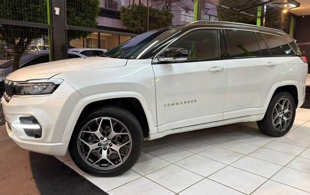 imagem-https://www.socarrao.com.br/sc-vehicle-images-prod/3778184/1789140566279-8406122_5_B_85ce512085.jpeg