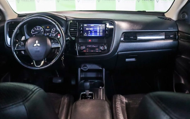 imagem-https://www.socarrao.com.br/sc-vehicle-images-prod/3778189/1789819515002-gb-bcf9a51.jpeg