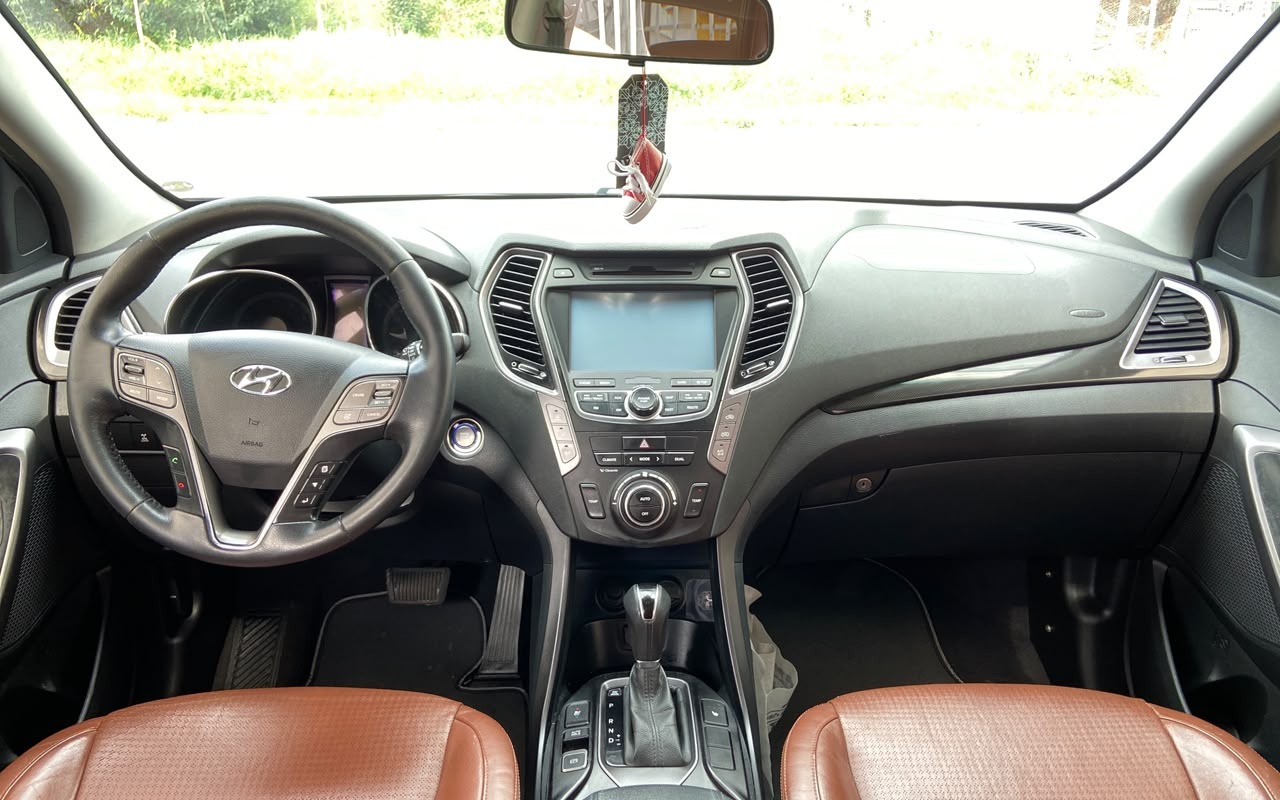 imagem-https://www.socarrao.com.br/sc-vehicle-images-prod/3778326/1789148203774-MTUuanBlZw.jpeg