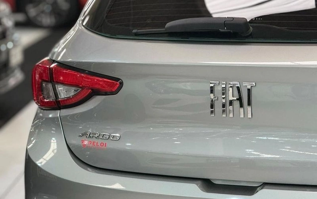 imagem-https://www.socarrao.com.br/sc-vehicle-images-prod/3778590/1789161042106-8466825_17_B_7da2455c19.jpeg