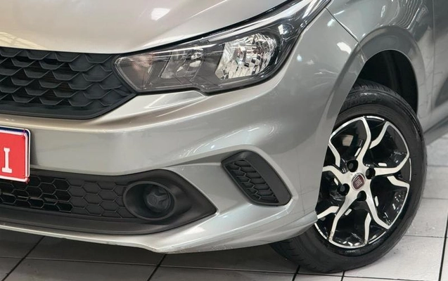 imagem-https://www.socarrao.com.br/sc-vehicle-images-prod/3778590/1789161042108-8466825_19_B_1496e98729.jpeg