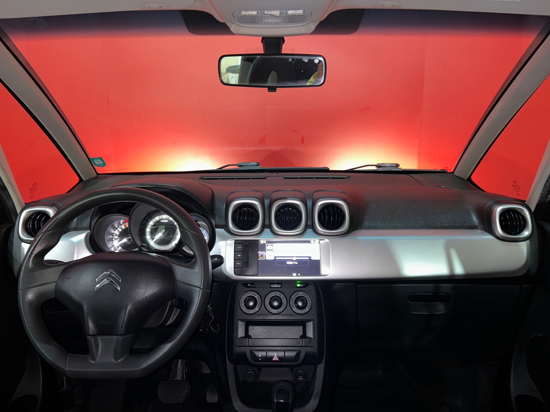 imagem-https://www.socarrao.com.br/sc-vehicle-images-prod/37786/1769988682421-7237185OR_1769082243_57_220.jpg