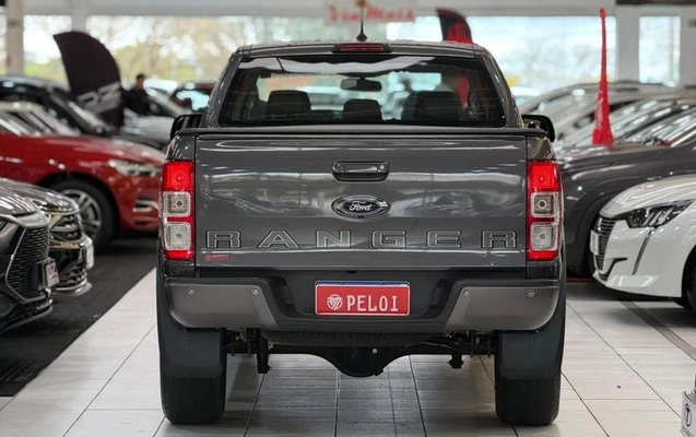 imagem-https://www.socarrao.com.br/sc-vehicle-images-prod/3778733/1789397665525-8467251_15_B_38c6fa5e4b.jpeg