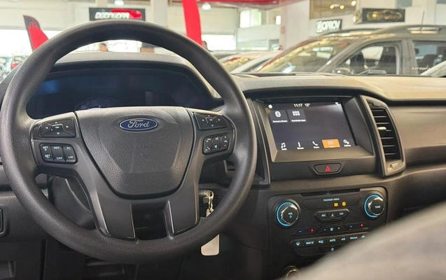imagem-https://www.socarrao.com.br/sc-vehicle-images-prod/3778733/1790000342936-8467251_6_B_169fc664d8.jpeg