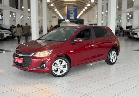 Chevrolet Onix 2025 Vermelho — foto 1 de 3