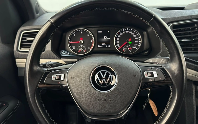 imagem-https://www.socarrao.com.br/sc-vehicle-images-prod/3778845/1789142152235-f3fa227936c84a6085a24a081ceaf5c3_1789142076512.jpg
