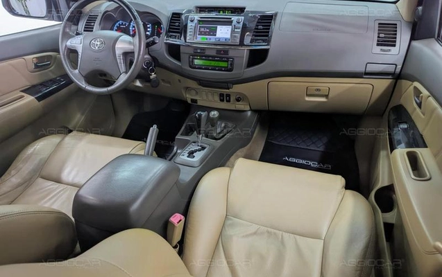 imagem-https://www.socarrao.com.br/sc-vehicle-images-prod/3778849/1789224472189-8451414_23_B_4efcd9f4f6.jpeg