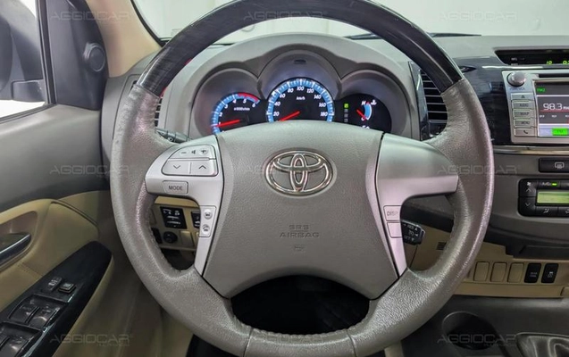 imagem-https://www.socarrao.com.br/sc-vehicle-images-prod/3778849/1789224472191-8451414_18_B_a152733c5c.jpeg