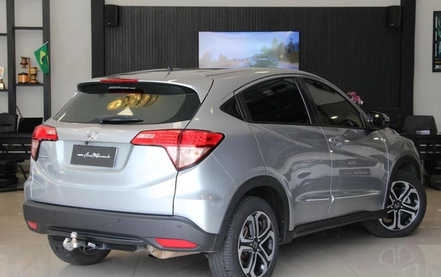 imagem-https://www.socarrao.com.br/sc-vehicle-images-prod/3779117/1789142980165-8466482_2_B_20dd33d0b6.jpeg