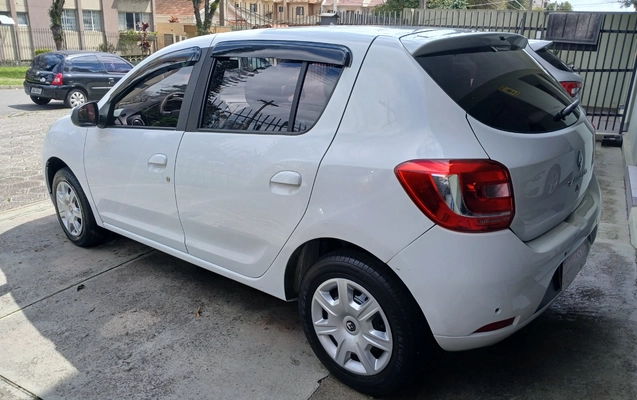 imagem-https://www.socarrao.com.br/sc-vehicle-images-prod/3779264/1789143427698-MTc4OTE0MjU2OTc4MTg5NDkyMTI0MzU3NDYzMDE2MzguanBn.jpg
