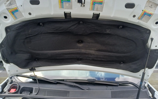 imagem-https://www.socarrao.com.br/sc-vehicle-images-prod/3779264/1789143428854-MTc4OTE0MjcyMjQwNzM0MDE3NDUxMTEwNzQ1ODA5MzYuanBn.jpg
