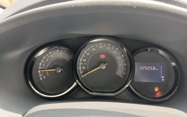 imagem-https://www.socarrao.com.br/sc-vehicle-images-prod/3779264/1789143429153-MTc4OTE0Mjg1NTYyNDI4ODY0MTg4NzY4NzYwMDM3OTIuanBn.jpg