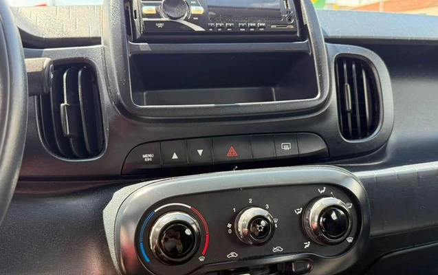 imagem-https://www.socarrao.com.br/sc-vehicle-images-prod/3779383/1789664852965-8467900_14_B_3827140796.jpeg