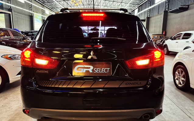 imagem-https://www.socarrao.com.br/sc-vehicle-images-prod/3779836/1789144717267-003_3d2ecf8f26ef90884ad229396ef625bc.jpg