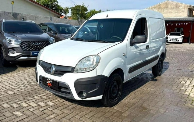 imagem-https://www.socarrao.com.br/sc-vehicle-images-prod/3780023/1789664768932-8451706_12_B_d85a61a604.jpeg