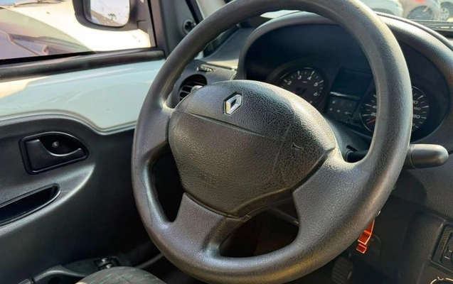 imagem-https://www.socarrao.com.br/sc-vehicle-images-prod/3780023/1789664768942-8451706_2_B_198181e856.jpeg