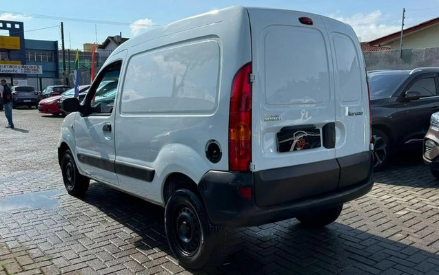 imagem-https://www.socarrao.com.br/sc-vehicle-images-prod/3780023/1789664768953-8451706_14_B_23f12daaff.jpeg