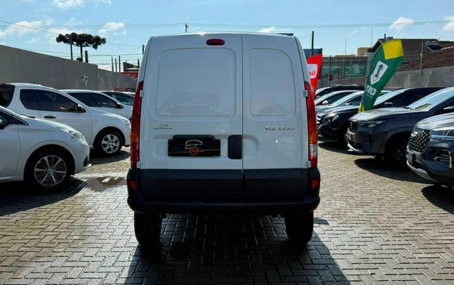 imagem-https://www.socarrao.com.br/sc-vehicle-images-prod/3780023/1789664768954-8451706_16_B_9775da627f.jpeg