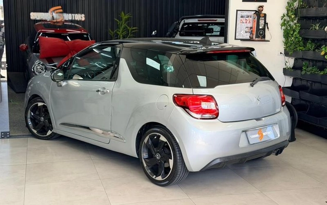 imagem-https://www.socarrao.com.br/sc-vehicle-images-prod/3780080/1789145529457-8424173_6_B_b1efccfeff.jpeg