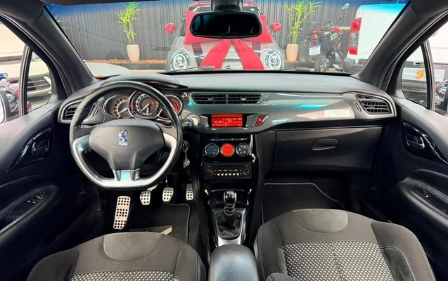 imagem-https://www.socarrao.com.br/sc-vehicle-images-prod/3780080/1789145529466-8424173_10_B_b39368e06b.jpeg