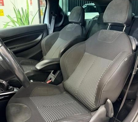 imagem-https://www.socarrao.com.br/sc-vehicle-images-prod/3780080/1789145529469-8424173_10_B_92fd2d0f6f.jpeg