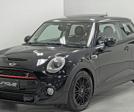 MINI COOPER 2015 Preto — foto 1 de 3