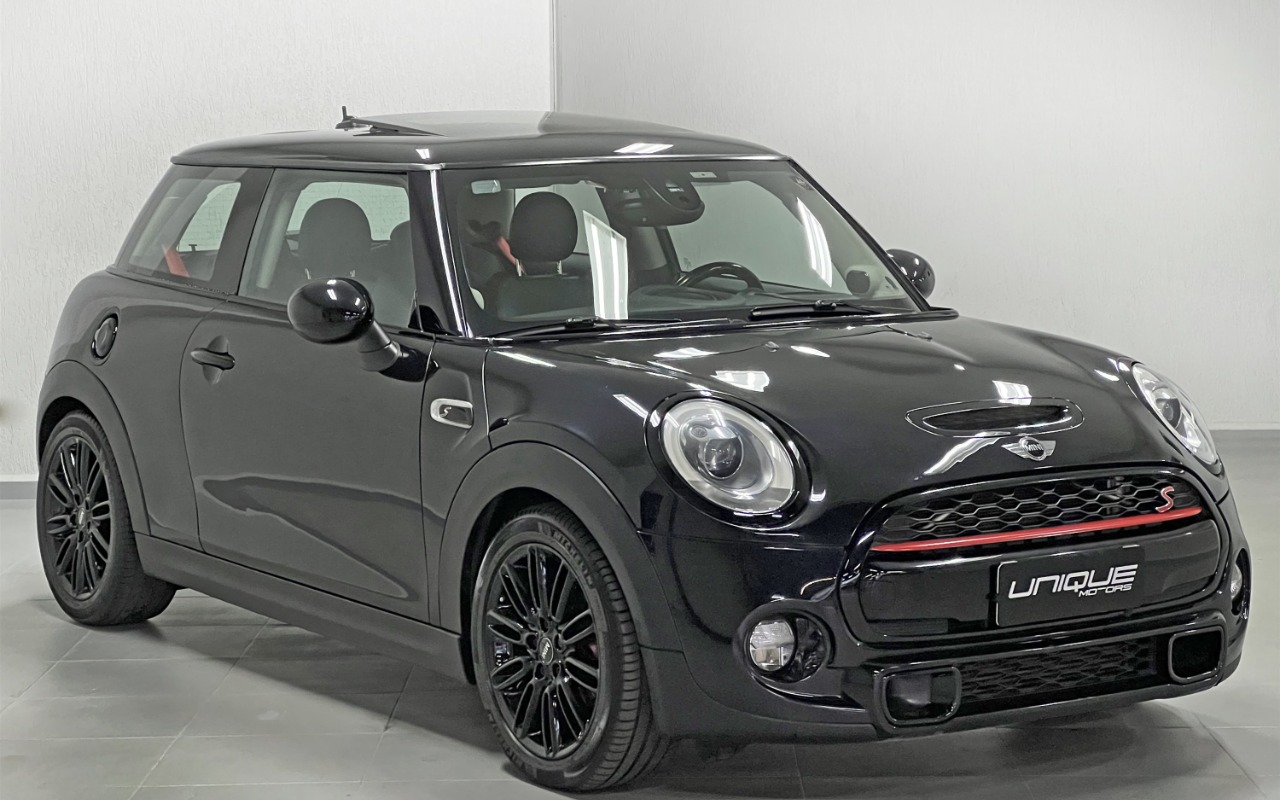 imagem-https://www.socarrao.com.br/sc-vehicle-images-prod/3780122/1789145648551-aW1hZ2UwMDAxMy5qcGc.jpg