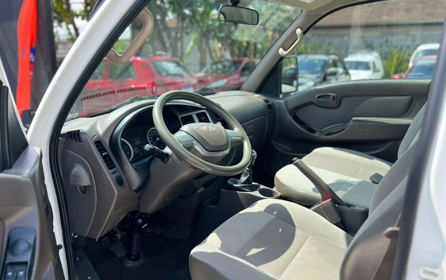 imagem-https://www.socarrao.com.br/sc-vehicle-images-prod/3780152/1789148412689-8442268_11_B_cf849fb42a.jpeg