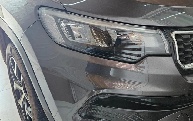 imagem-https://www.socarrao.com.br/sc-vehicle-images-prod/3780170/1789145854828-003_9bd1f539fdad38ca5cc138e3363a5787.jpeg