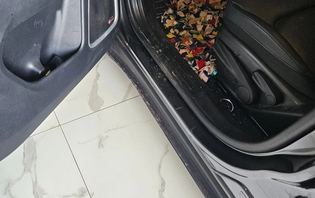 imagem-https://www.socarrao.com.br/sc-vehicle-images-prod/3780170/1789145854835-003_8096b98b9b6c0c9bf2c2410cc94a523c.jpeg
